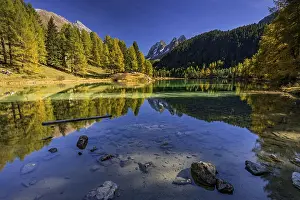 Mountain lake, reflection, mountains