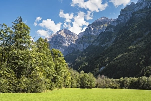 Mountain landscape in the Kloental valley with the Glaernisch group