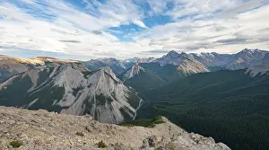 Mountain landscape with peaks, peaks with orange sulphur deposits