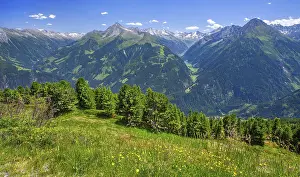 Mountain landscape in the Penken hiking area