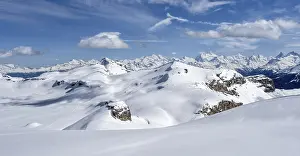 Mountain landscape with snow, view from the summit Wisshore to the Pointe de la Plaine Morte