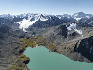 Mountain panorama, aerial view