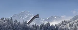 Mountain panorama over the Freibergsee in winter