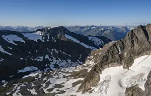 Mountain panorama, glacier remains of Skalabreen
