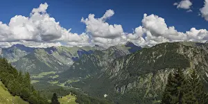 Category Mountain Landscapes Prints: Mountain panorama from Soellereck to Hoefats