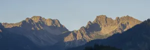 Framed Print : Mountain panorama at sunrise from Stillachtal into Warrmatsgundtal