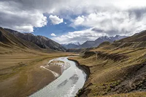Mountain valley with Sary Jaz river