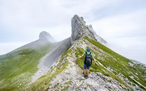 Mountaineer at Hoech-Niederi Sattel
