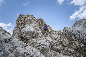 Mountaineer on the Jubilaeumsgrat between Zugspitze and Alpspitze