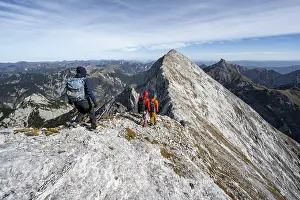 Mountaineer on the ridge of the Gamsjoch