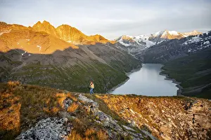 Mountaineer on the summit of Mont de la Blana
