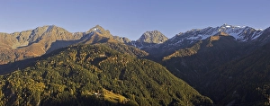 Category Mountain Landscapes Prints: Mountains above the Kauner valley