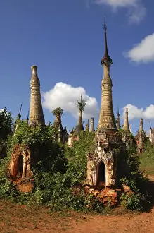 Myanmar, ancient temples, Inle Lake