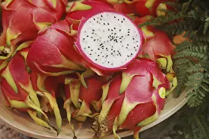 Category Historic EN Prints: Nature, Fruit, Red color Pitaya