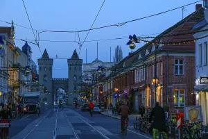 Nauener Tor, Friedrich-Ebert-Strasse