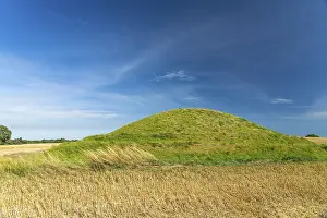 Neolithic megalithic site Klekkende Hoj