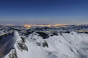 Night shot, long exposure of the 2506 meter high Santis into the wintery
