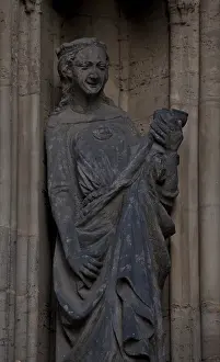 North-west side with virgins, Clever Virgin