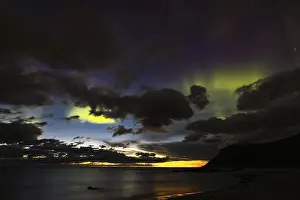 Northern lights on Flakstad Beach