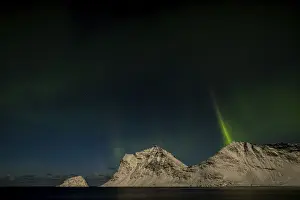 Northern lights at Haukland beach