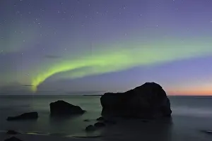 Northern Lights on Utakleiv Beach