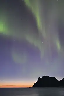 Northern Lights on Utakleiv Beach
