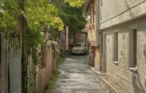 Nostalgia, Trabant in the backyard