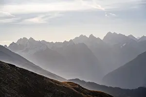 Oetztal Alps, mountain panorama in the morning light