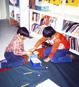 Ojibway community of Webequie First Nation, Eastwood Island, Northern Ontario, Canada 1978 Children at school with scales
