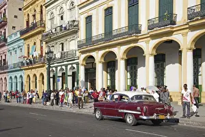 Old 1950s vintage American car