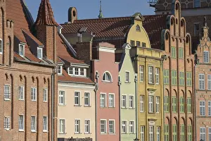 Old buildings, facades, Powroznicza