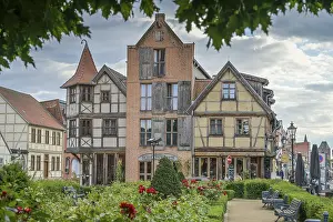 Old buildings, RoBpforte, Old Town