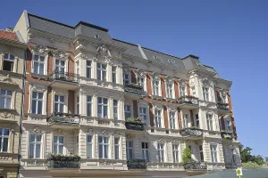 Old buildings, Schmiljanstrasse