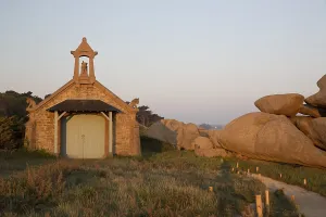 Old house next to Lighthouse Mean Ruz at Ploumanac'h