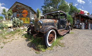Old rusty Ford Model A, Route 66