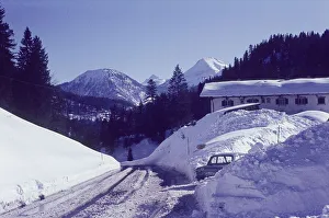 Old snow on the Achen Pass, Stuben