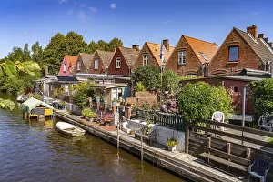 Old town and canal in Friedrichstadt