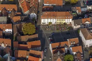 Category Cities DE Prints: Old town with half-timbered houses