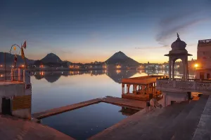 Old town of Pushkar at the holy Pushkar Lake