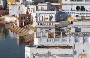 Old town of Pushkar at the holy Pushkar Lake