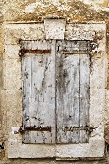 Old window in Provence