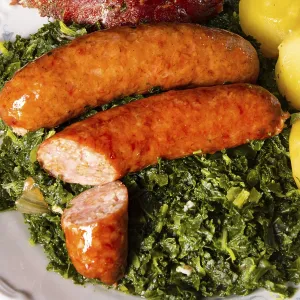 Oldenburg kale with pinkelwurst and smoked pork loin