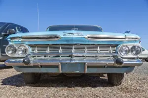 Oldtimer Chevrolet Impala, front grill