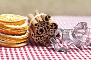 Orange, cinnamon, aniseed and pl