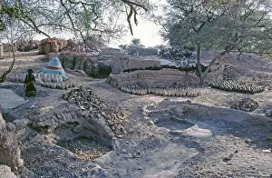 Outdoor drying of vessels, pottery