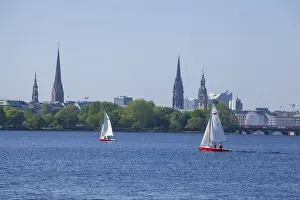 Outer Alster with St Peter's Church