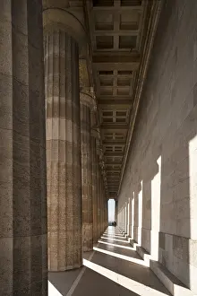 Framed Print : Outer colonnade of the Valhalla Memorial Framed Print : Outer colonnade of the Valhalla Memorial
