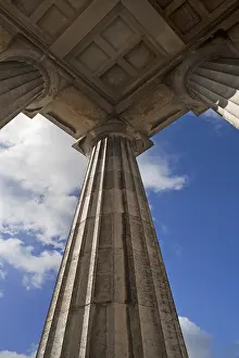 Detail of the outer portico of the Valhalla Memorial
