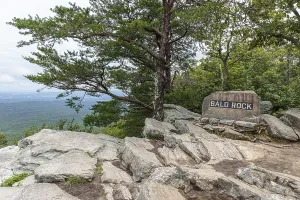 Overlook along the Bald Rock Trail in Cheaha State Park