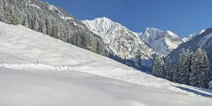 Category Mountain Landscapes Prints: Oytal in winter, behind Schochen
